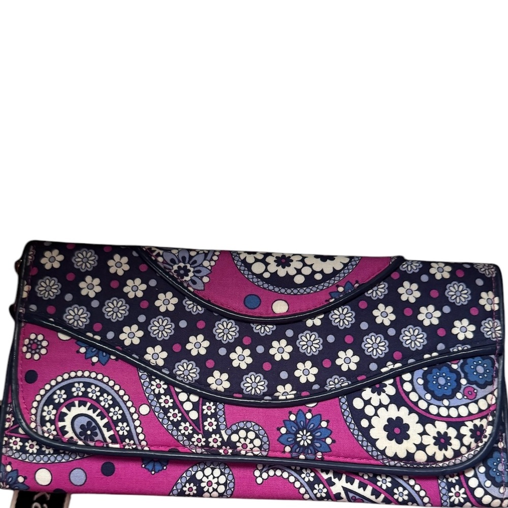 Price Cut !Vera Bradley Boysenberry Pink&Blue Women's Clutch;grt condition.